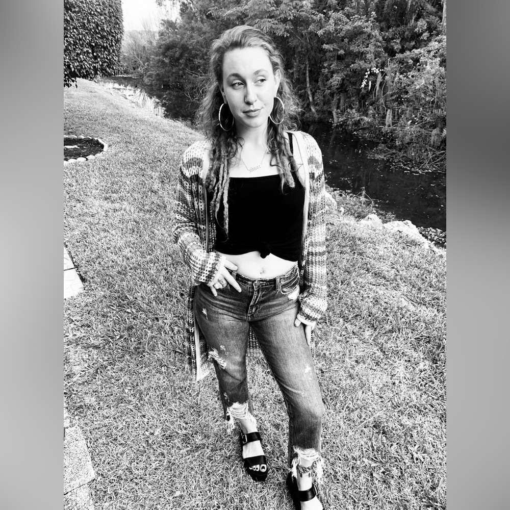 Meet your Posher, Lexi 😇